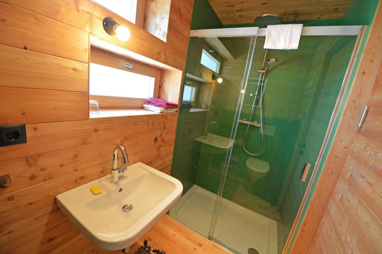 Design Lodge The Cube 奥蒂塞伊 外观 照片